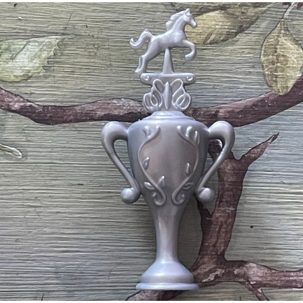 Barbie Stable Styles Dress Up Tawny Me & My Horse K8595 Replacement Trophy